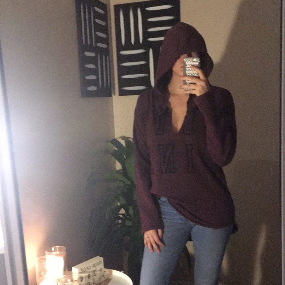 Love pink sweater